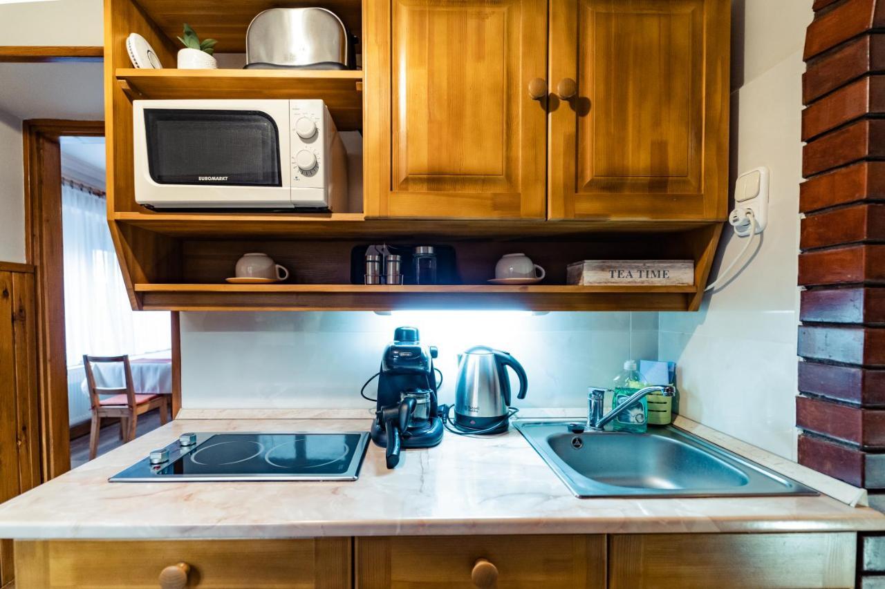 Estike Apartman Gyula Zewnętrze zdjęcie