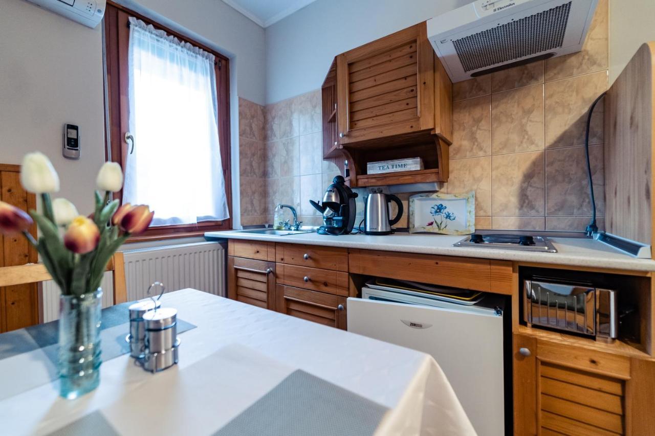Estike Apartman Gyula Zewnętrze zdjęcie